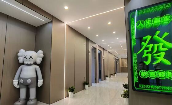 Деревянная большая ПВХ панель 8 мм 4 фута * 8 футов для внутренней отделки стен, лист из углеродного кристалла